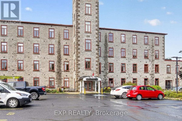 405 - 1 Rosamond Street E, Mississippi Mills, ON, photo 2