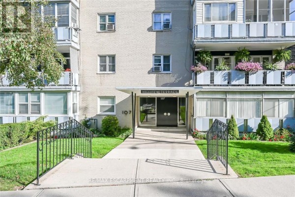 405 - 107 St Joseph's Drive, Hamilton, ON, photo 3