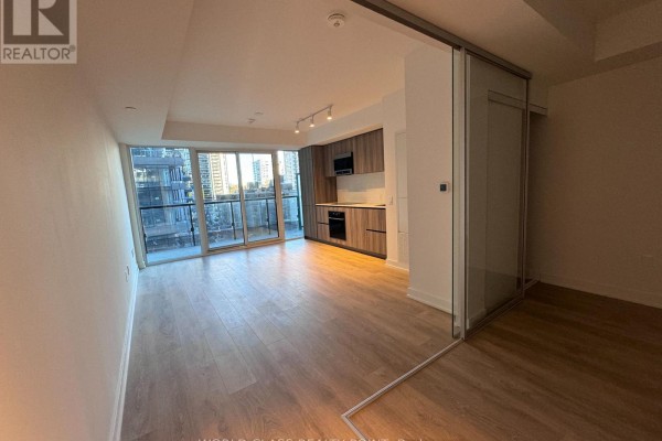 405 - 117 Broadway Avenue, Toronto, ON M4P1V3 Photo 3