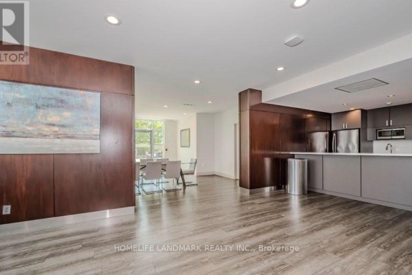 Den - # 405 - 17 Barberry Place, Toronto, ON M2K3E2 Photo 5