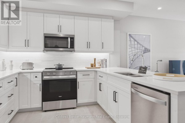 405 - 1882 Gordon Street, Guelph, ON N1L0P6 Photo 5