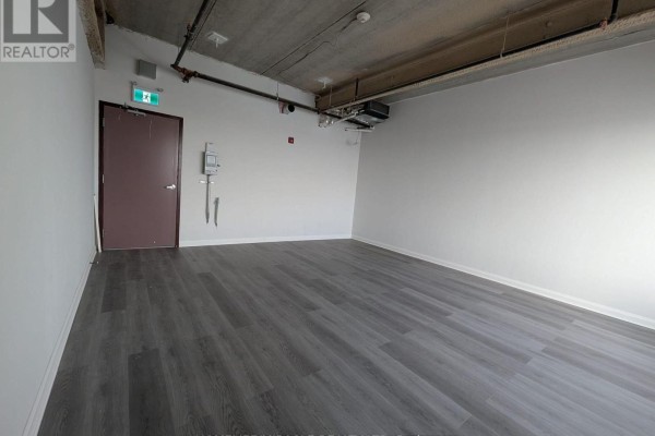 405 - 2225 Markham Road, Toronto, ON M1B2W4 Photo 2