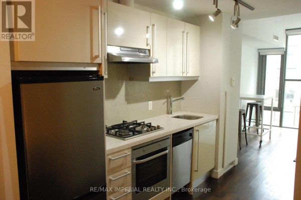 405 - 25 Oxley Street, Toronto, ON M5V2J5 Photo 5