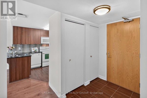 Bedroom 2 - 405 - 250 Lett Street, Ottawa, ON K1R0A8 Photo 5