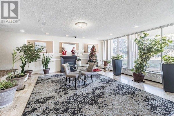 Dining room - 405 - 335 Driftwood Avenue, Toronto, ON M3N2P3 Photo 2