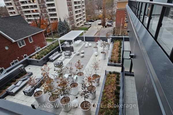 405 - 370 Martha Street, Burlington, ON L7R2P7 Photo 5