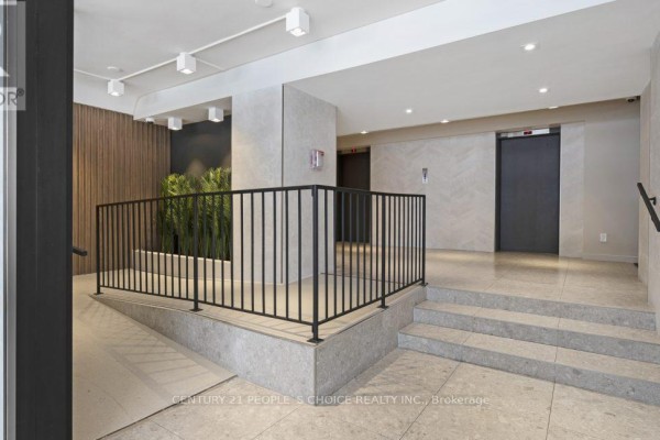 405 - 3875 Sheppard Avenue E, Toronto