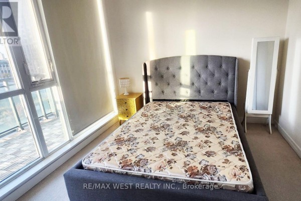 Bedroom - 405 - 4099 Brickstone Mews, Mississauga, ON L5B0G2 Photo 2