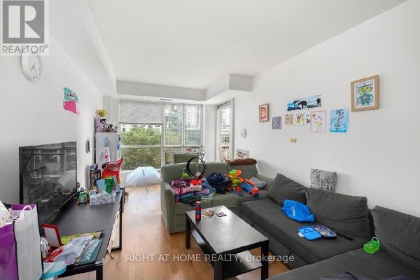 405 - 628 Fleet Street, Toronto, ON L5H4C6 Photo 4