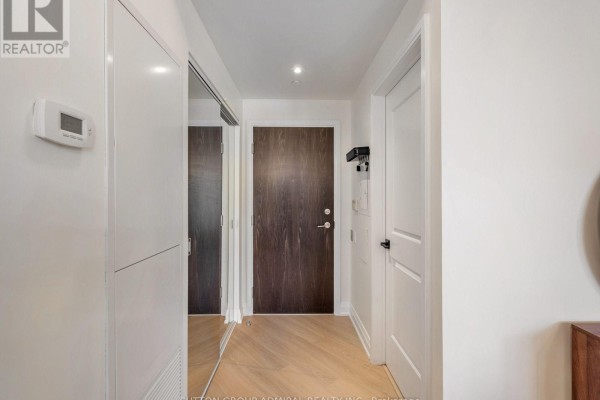 405 - 7608 Yonge Street, Vaughan, ON, photo 2