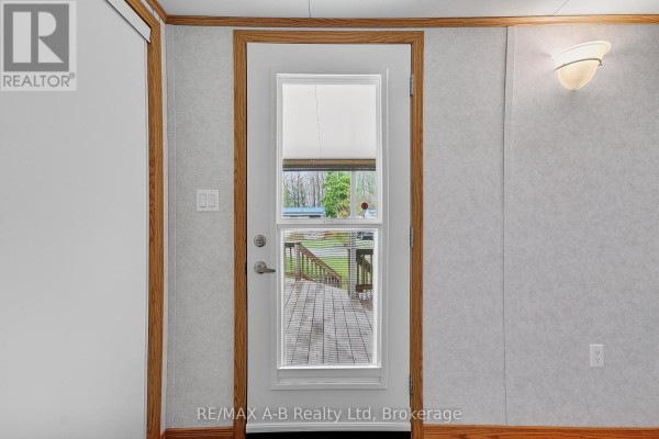 Kitchen - 405 - 923590 Road 92 Road, Zorra, ON N0J1J0 Photo 5