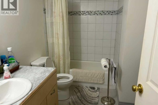 Bedroom - 405 1 Avenue, Coutts, AB T0K0N0 Photo 4