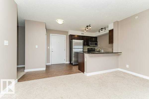 Kitchen - #405 11804 22 Av Sw, Edmonton, AB T6W2A2 Photo 3