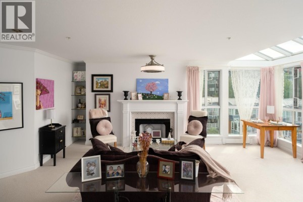 405 1502 Island Park Walk, Vancouver, BC V6H3Z8 Photo 3