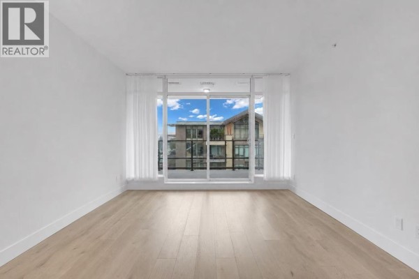 405 2785 Library Lane, North Vancouver, BC V7J0C3 Photo 3