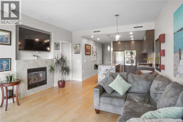 Living room - 405 3223 Selleck Way, Colwood, BC V9C0E7 Photo 5
