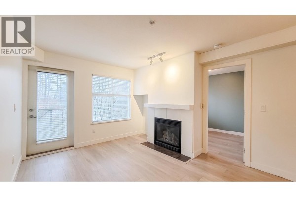 405 3260 St Johns Street, Port Moody, BC V3H0B9 Photo 3