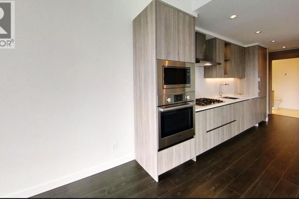 405 4730 Lougheed Highway, Burnaby, BC, photo 2