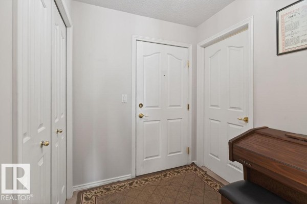 Kitchen - #405 6703 172 St Nw, Edmonton, AB T5T6H9 Photo 3