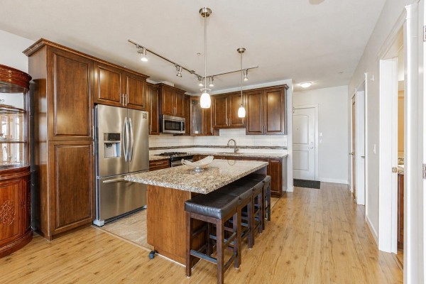 405 8067 207 Street, Langley, BC V2Y0N9 Photo 2