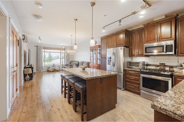 405 8067 207 Street, Langley, BC V2Y0N9 Photo 5