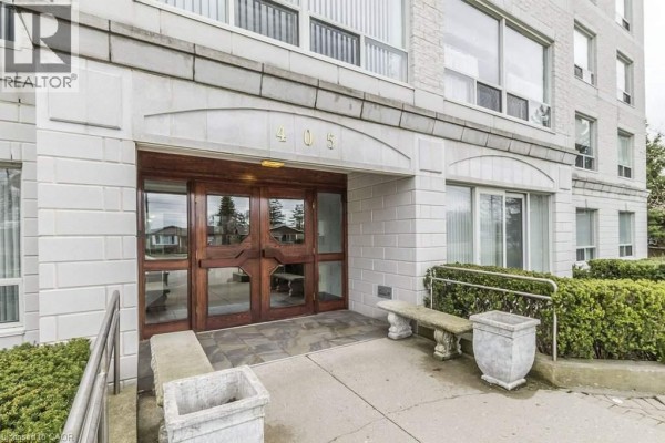 405 Erb Street W Unit# 102, Waterloo, ON, photo 3