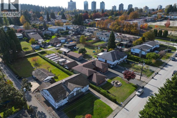 4052 Price Street, Burnaby, BC V5G2L6 Photo 4
