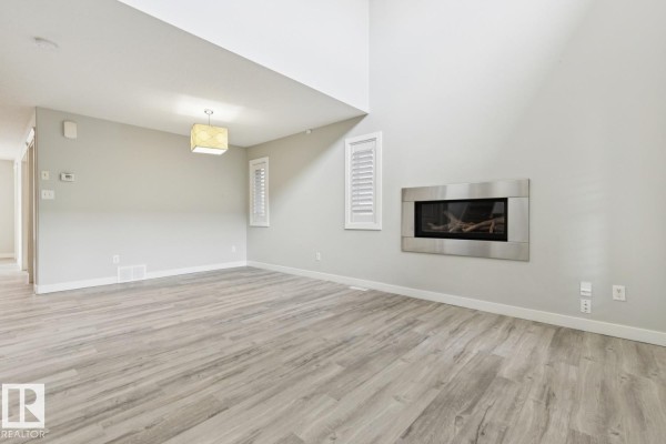 Kitchen - 4058 Morrison Wy Nw, Edmonton, AB T5E6S3 Photo 3