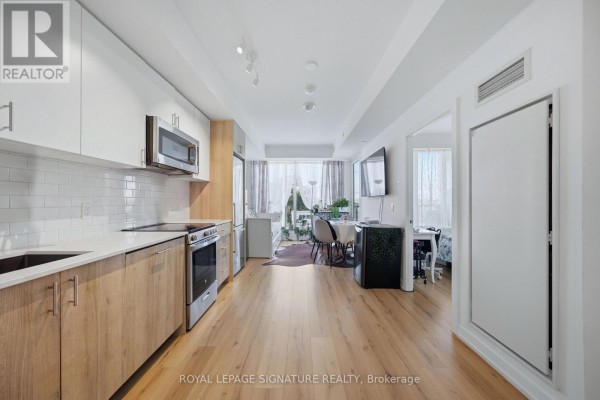 406 - 1195 The Queensway, Toronto, ON M8Z0H1 Photo 5
