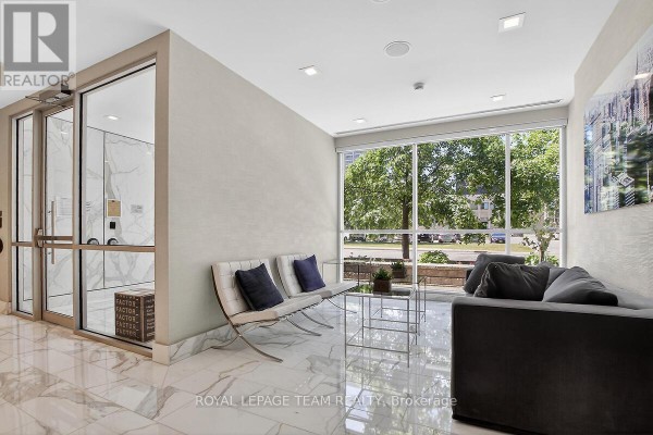 Foyer - 406 - 201 Parkdale Avenue, Ottawa, ON K1Y1E8 Photo 5