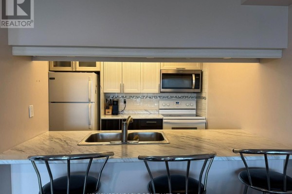 406 - 24 Hanover Road, Brampton, ON L6S5K8 Photo 5