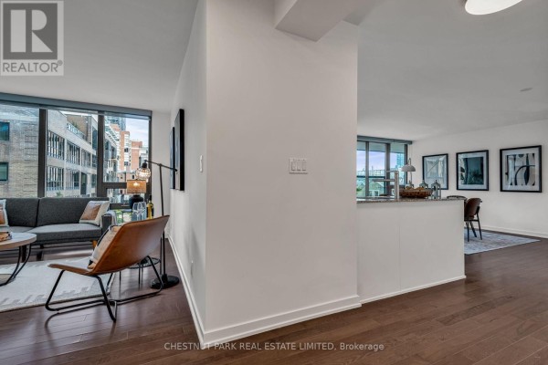 Primary Bedroom - 406 - 33 Lombard Street, Toronto, ON M5C3H8 Photo 4