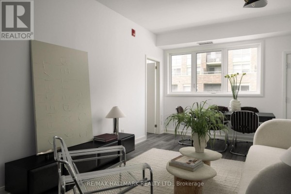 Kitchen - 406 - 385 Osler Street N, Toronto, ON M6N0B2 Photo 5