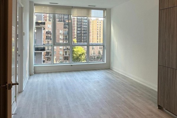 406 - 65 Broadway Avenue, Toronto, ON M4P1T9 Photo 5
