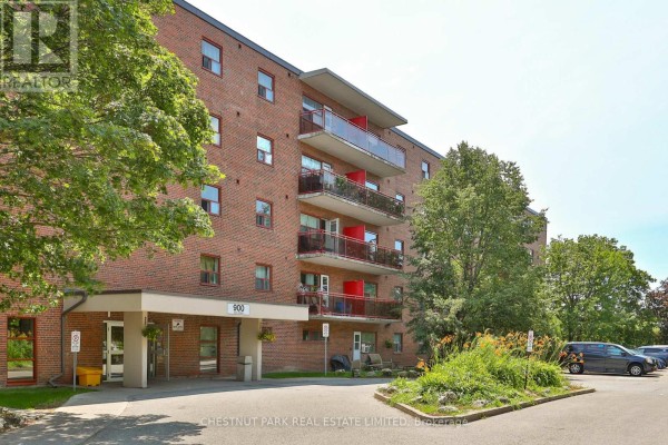 406 - 900 Glen Street, Oshawa