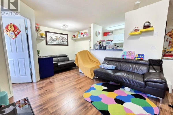 406 1145 Heffley Crescent, Coquitlam, BC V3B7Z3 Photo 3
