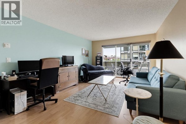 406 1412 W 14th Avenue, Vancouver, BC V6H1R3 Photo 3