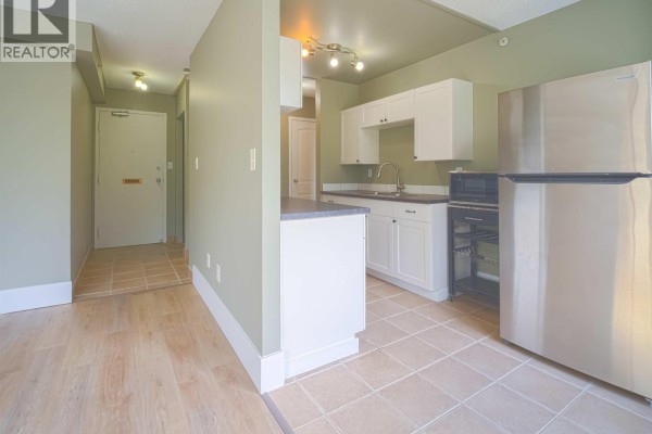 406 1501 Queensway Street, Prince George, BC, photo 3