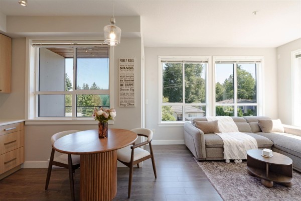 406 15388 105 Avenue, Surrey, BC, photo 2