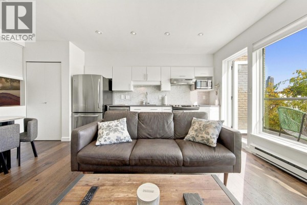 406 1688 Cypress Street Street, Vancouver, BC V6J5J1 Photo 3