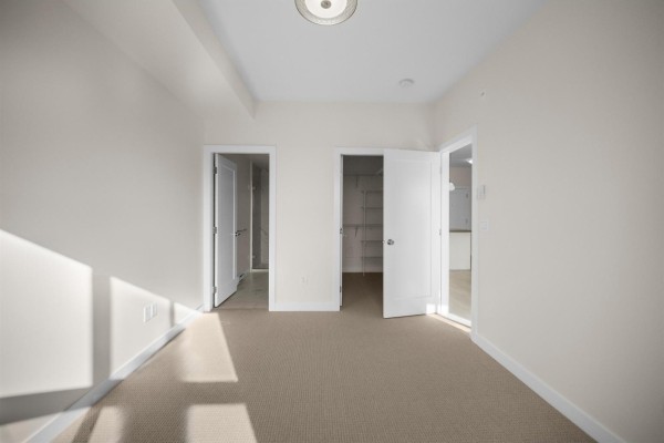 406 20829 77a Avenue, Langley, BC V2Y0Y5 Photo 2