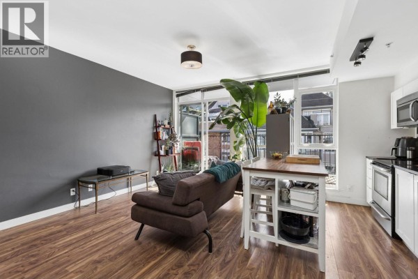 406 2511 Quebec Street, Vancouver, BC V5T0B6 Photo 3