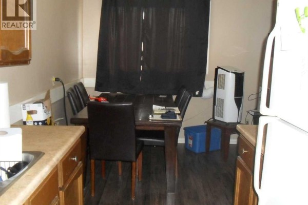 406 3 Street Nw, Manning, AB T0H2M0 Photo 4