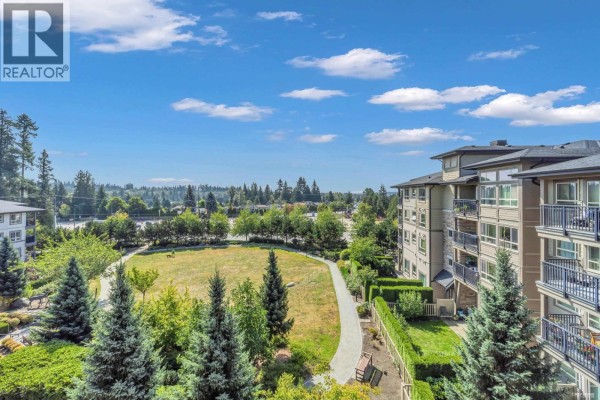 406 3156 Dayanee Springs Boulevard, Coquitlam