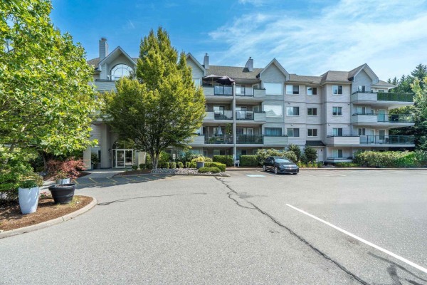 406 33718 King Road, Abbotsford, BC V2S8J3 Photo 3