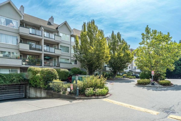 406 33718 King Road, Abbotsford, BC V2S8J3 Photo 5
