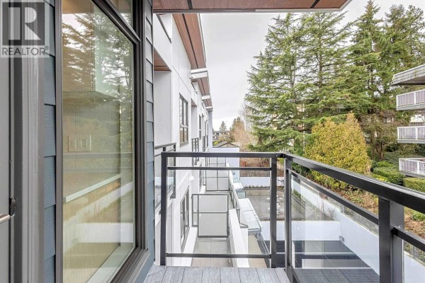 406 5535 Hastings Street, Burnaby, BC V5B1R2 Photo 5