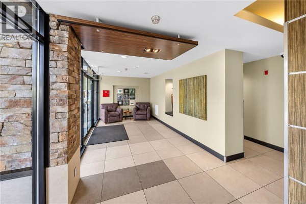 Den - 406 623 Treanor Ave, Langford, BC V9B0B1 Photo 2