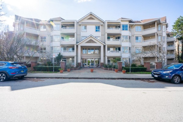 406 8139 121a Street, Surrey, BC, photo 2