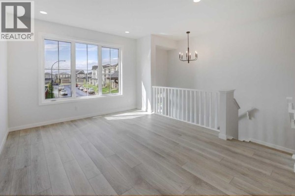 406 Carringvue Grove Nw, Calgary, AB, photo 3